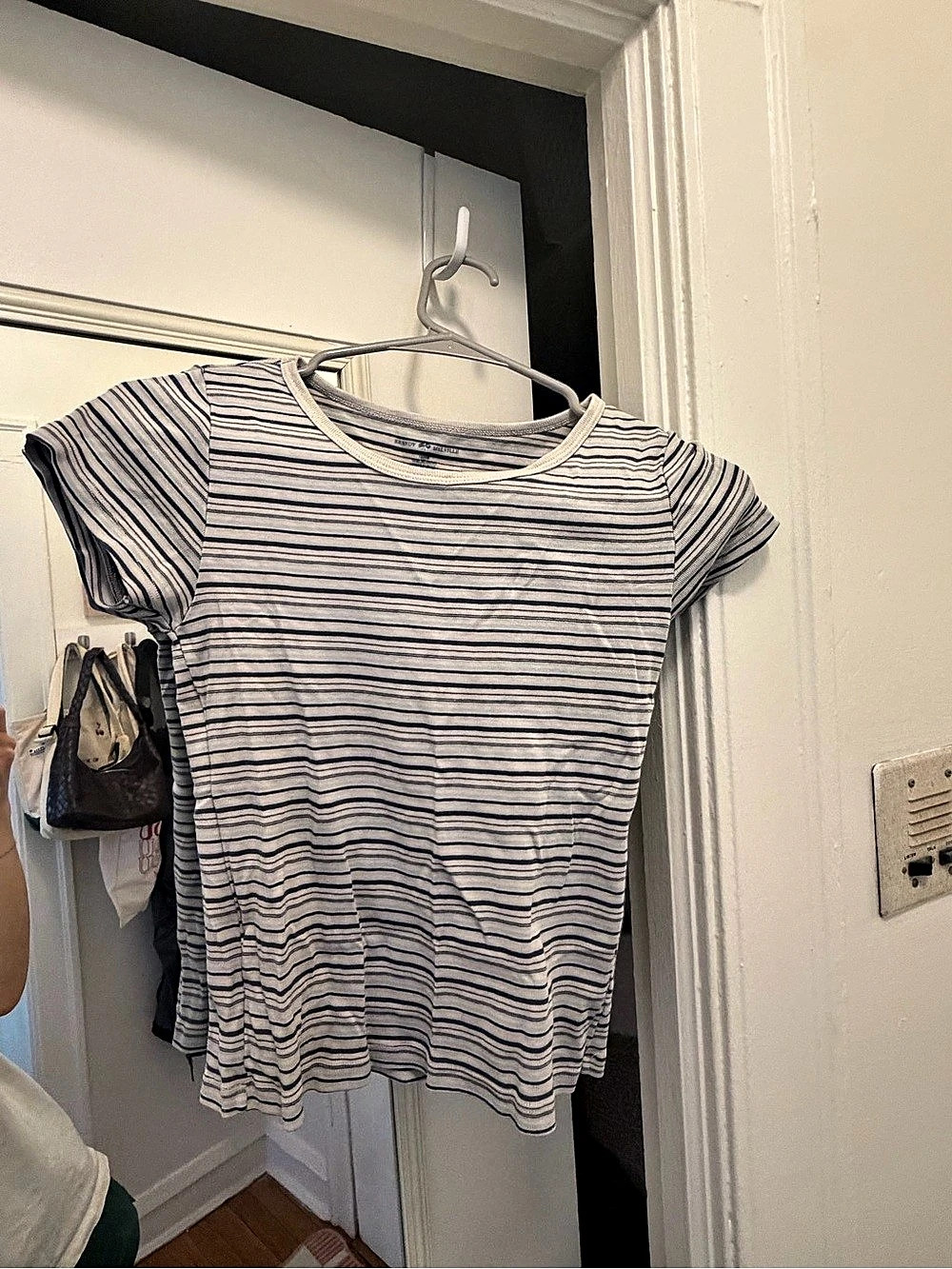 Brandy Melville Women's Striped Short Sleeve Tee in Blue & White
